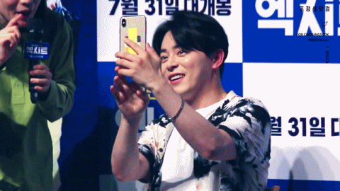 셀카04.gif