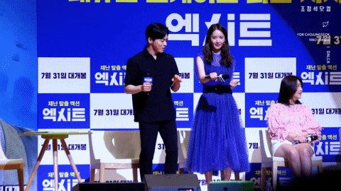따따따댄스02.gif